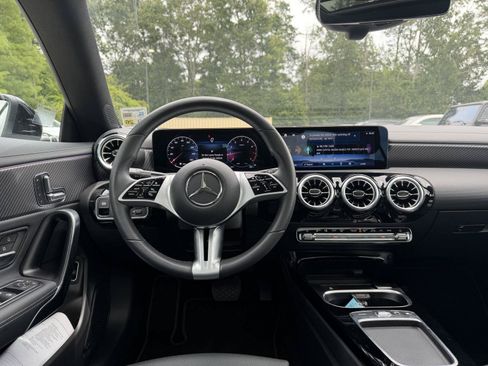 Certified 2026 Mercedes-Benz CLA 250 image 19