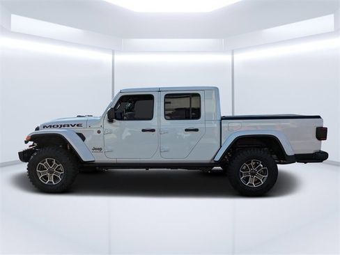 New 2026 Jeep Gladiator Mojave image 6