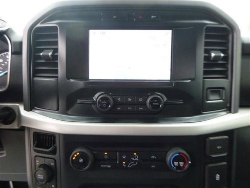 Used 2022 Ford F150 XLT image 15
