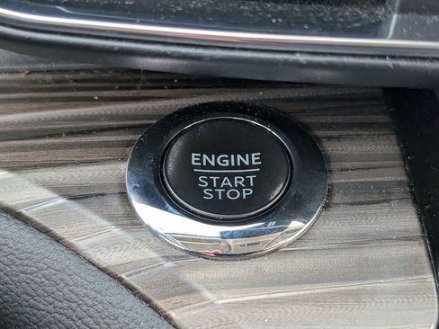 Used 2022 Ford Explorer Limited w/ Equipment Group 301A RWD image 29