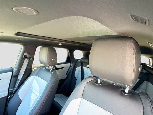 New 2026 Land Rover Range Rover Evoque Dynamic SE image 26