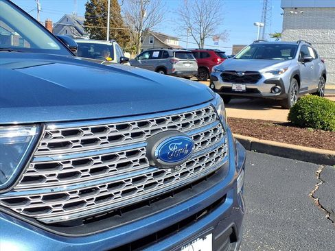 Used 2020 Ford Explorer Limited w/ Class III Trailer Tow Package image 29