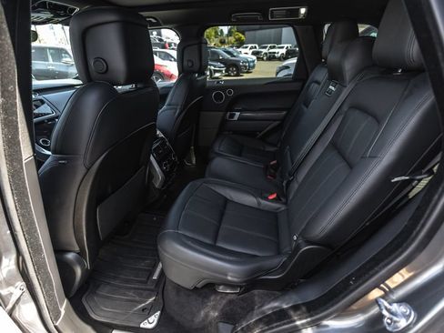 Used 2019 Land Rover Range Rover Sport HSE AWD/4WD image 22