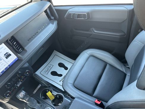 Used 2024 Ford Bronco Big Bend AWD/4WD image 29