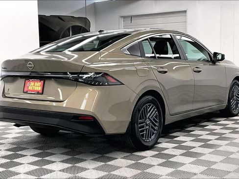 New 2026 Nissan Sentra SV FWD image 16