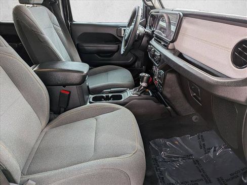 Used 2024 Jeep Wrangler Unlimited Sport AWD/4WD image 20
