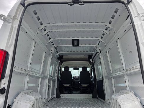 Used 2025 RAM ProMaster 3500 w/ Convenience Group FWD image 11