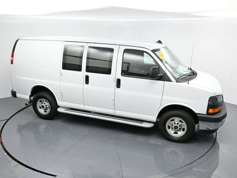 Used 2023 GMC Savana 2500 w/ Driver Convenience Package image 26