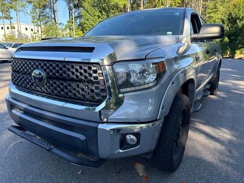 Used 2020 Toyota Tundra SR5 w/ SR5 Leather Package AWD/4WD image 1