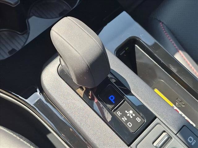 Used 2026 Toyota Prius Plug-In Hybrid FWD image 16