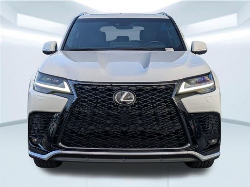 Used 2023 Lexus LX 600 F Sport w/ Accessory Package (Z1) image 8