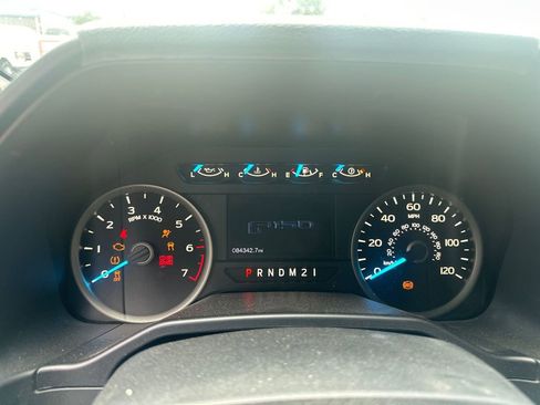 Used 2016 Ford F150 XLT w/ Equipment Group 302A Luxury AWD/4WD image 17