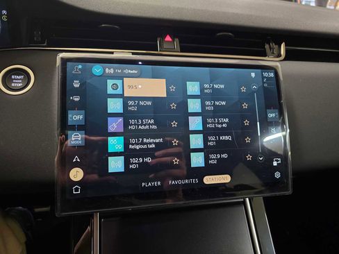 New 2026 Land Rover Range Rover Evoque Dynamic SE image 28