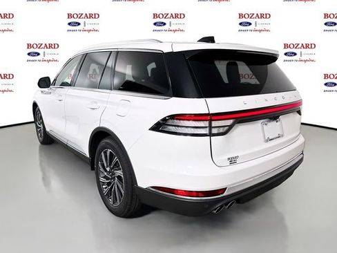 New 2026 Lincoln Aviator 2WD image 5