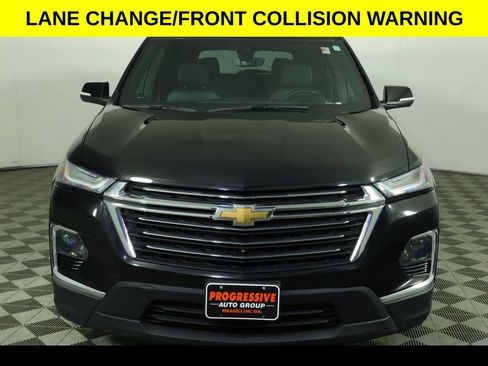 Used 2023 Chevrolet Traverse LT w/ LT Premium Package AWD/4WD image 11