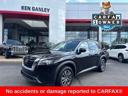 Used 2025 Nissan Pathfinder SV
