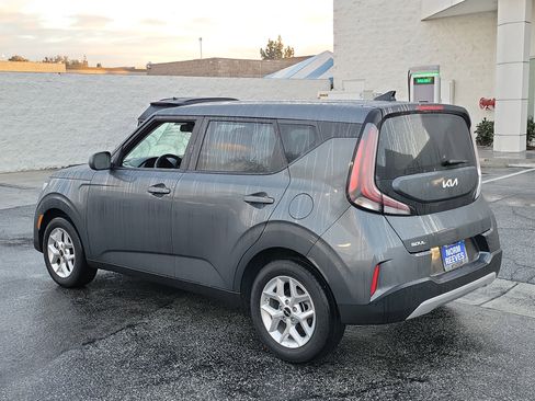 Used 2025 Kia Soul LX image 29