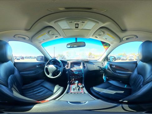 Used 2017 INFINITI QX50 Base w/ Premium Plus Package image 33