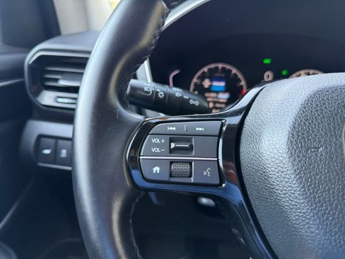 Used 2025 Honda Pilot Touring image 22