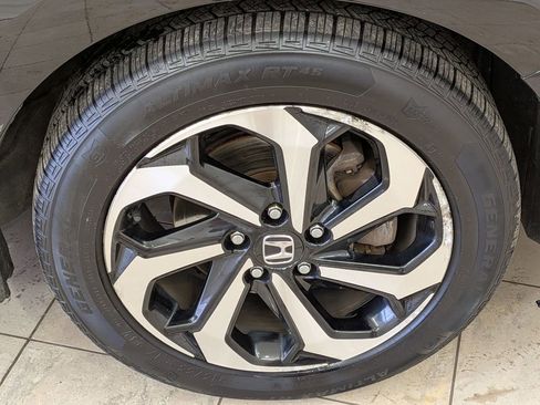 Used 2017 Honda Accord EX-L image 12