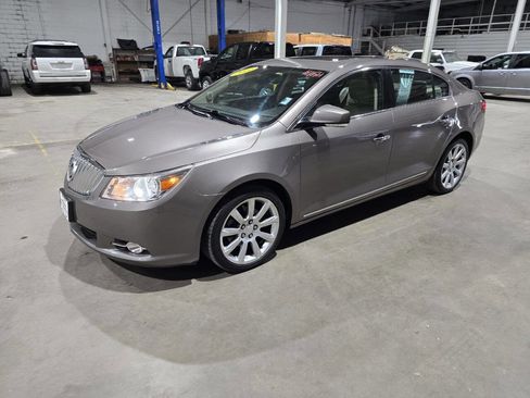 Used 2011 Buick LaCrosse CXS w/ Driver Confidence Package FWD image 2