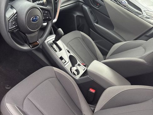 Used 2025 Subaru Crosstrek 2.0i Premium w/ Convenience Package #2 image 2