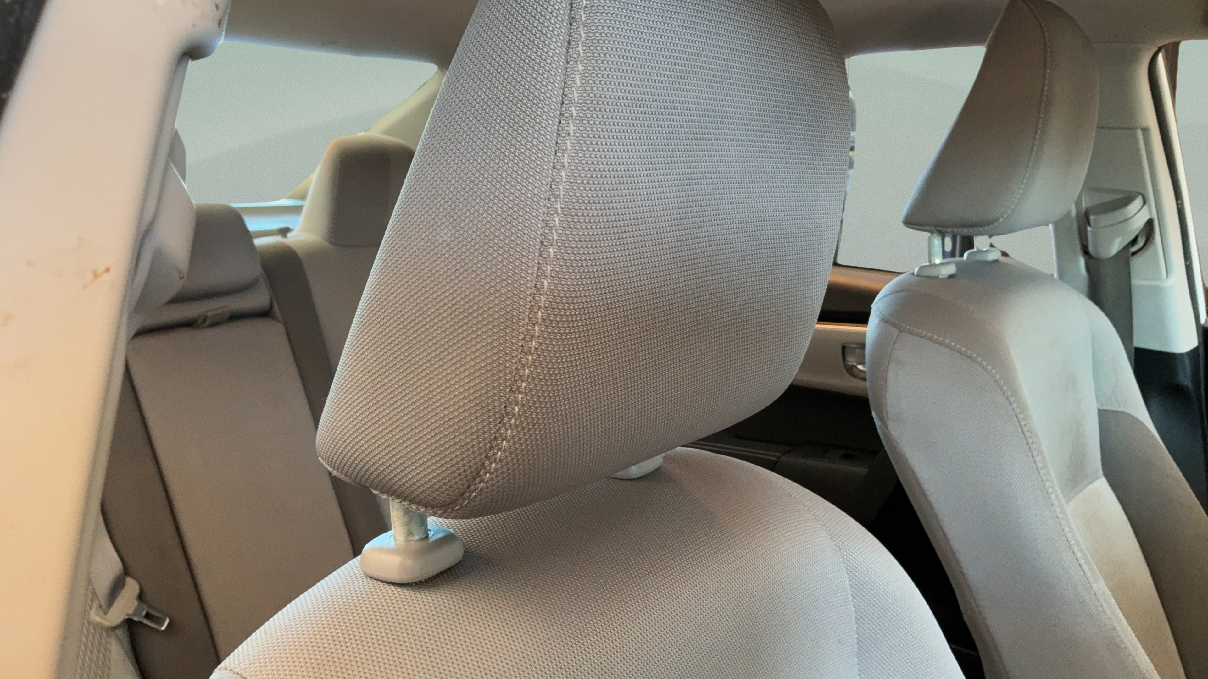 Used 2018 Toyota Corolla LE w/ LE Premium Package FWD image 28