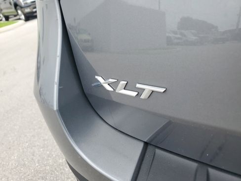 Certified 2023 Ford Explorer XLT image 32