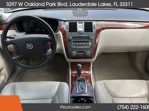 Used 2007 Cadillac DTS w/ Trunk Convenience Package image 39