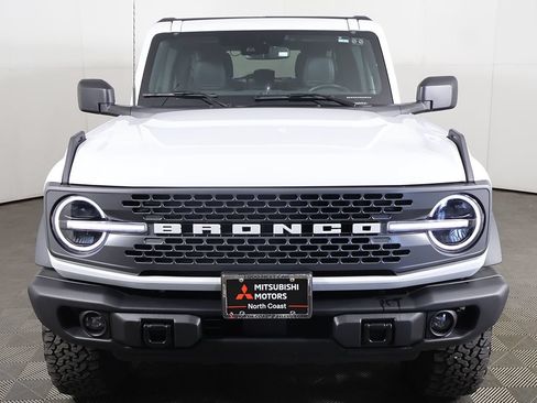 Used 2025 Ford Bronco Badlands AWD/4WD image 11