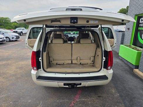 Used 2009 Cadillac Escalade 2WD image 36