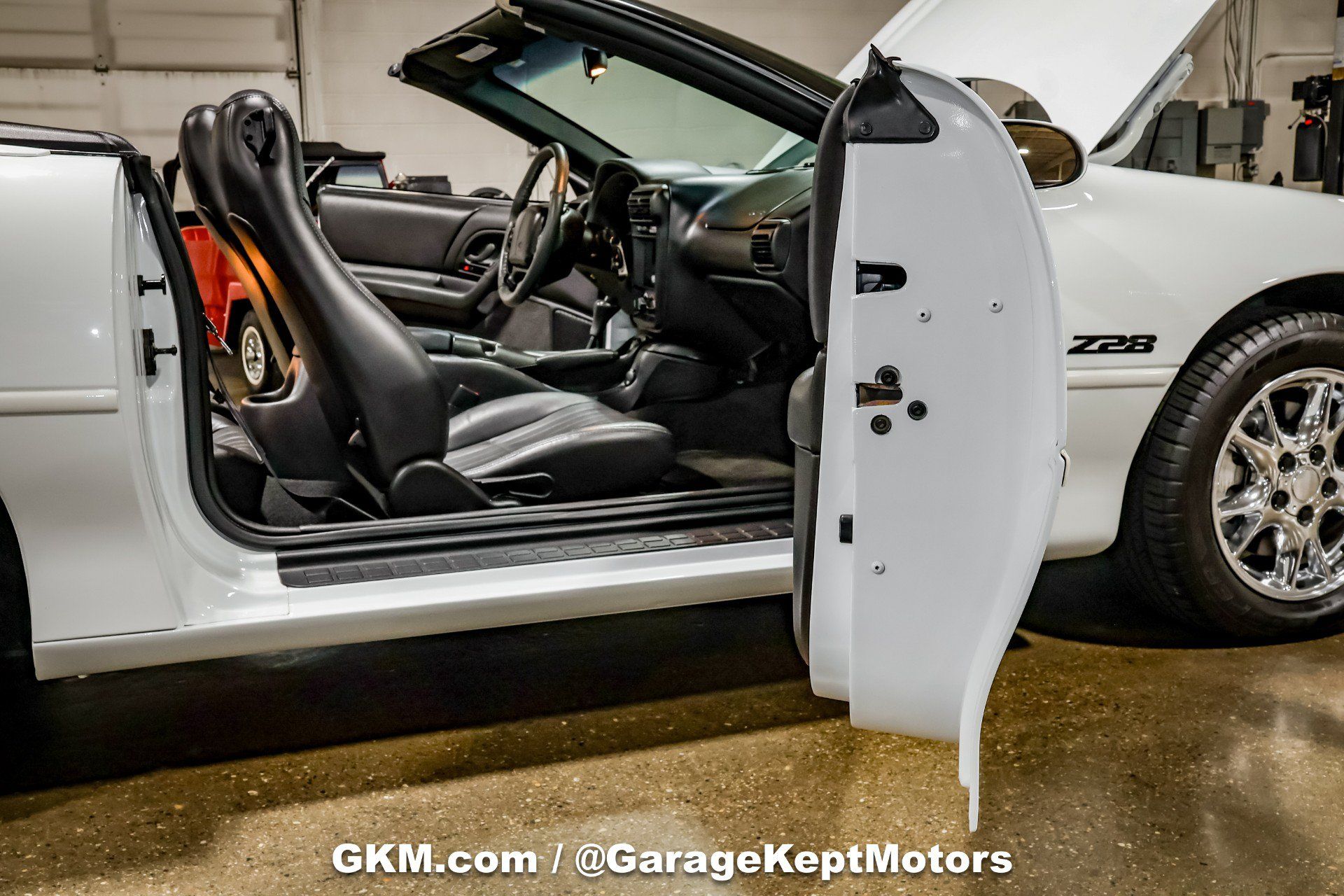 Used 2002 Chevrolet Camaro Z28 RWD image 76