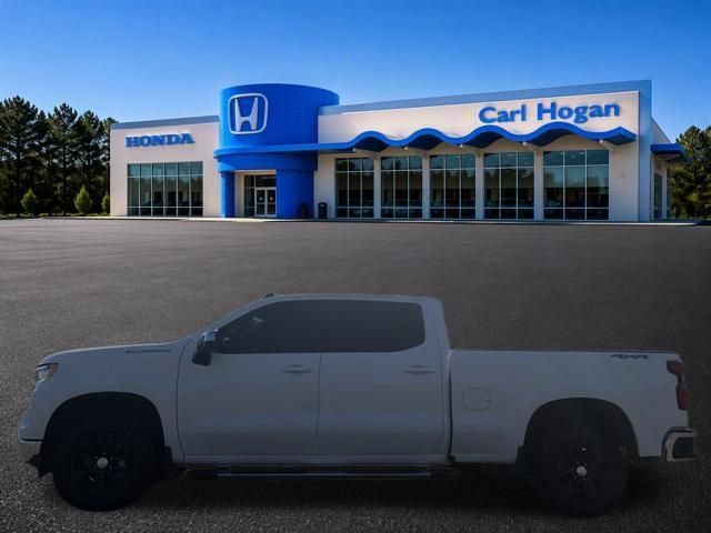 Used 2023 Chevrolet Silverado 1500 LT w/ Protection Package AWD/4WD image 10