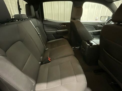 Used 2024 Chevrolet Colorado LT w/ LT Convenience Package II image 12