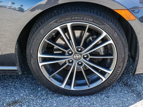Used 2016 Scion FR-S RWD image 9