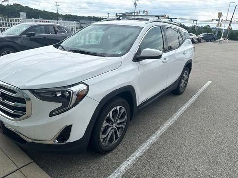 Used 2019 GMC Terrain SLT w/ Preferred Package AWD/4WD image 1