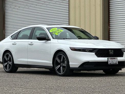 Used 2024 Honda Accord Sport image 8