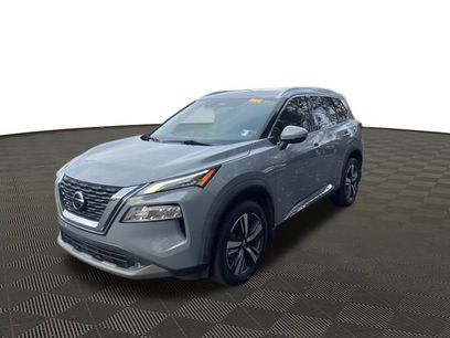 Used 2021 Nissan Rogue SL w/ Premium Package