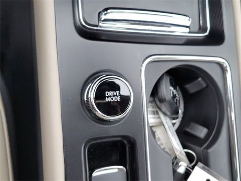 New 2026 Lincoln Corsair Reserve image 6