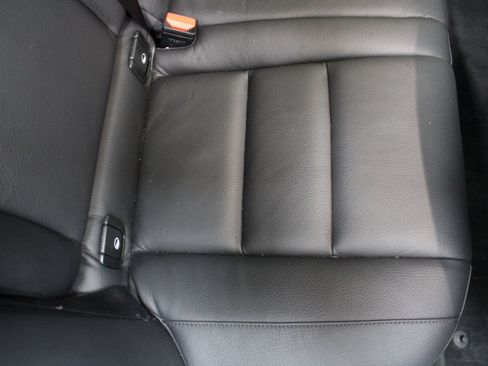 Used 2022 Volvo V60 T5 Cross Country w/ Climate Package image 27