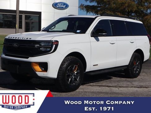 New 2025 Ford Expedition Tremor image 1