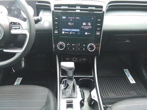 Certified 2023 Hyundai Santa Cruz SEL w/ Activity Package image 11