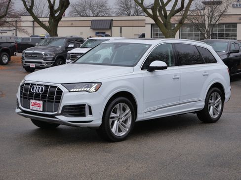 Used 2023 Audi Q7 3.0T Premium Plus w/ Premium Plus Package image 4