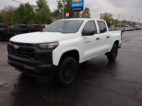 New 2026 Chevrolet Colorado W/T w/ WT Custom Package AWD/4WD image 22