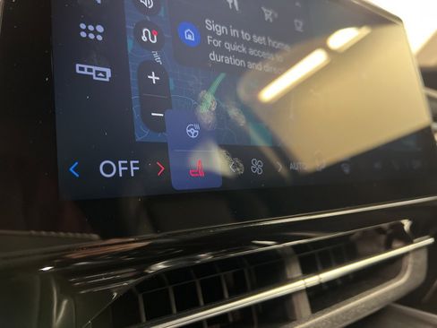 New 2026 Lincoln Nautilus Premier image 14