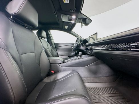 Used 2023 Honda Accord Sport image 30