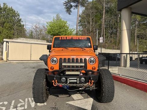 Used 2013 Jeep Wrangler Unlimited Sport image 2