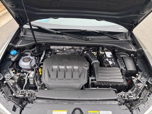 Certified 2025 Audi Q3 2.0T Premium w/ Convenience Package image 16