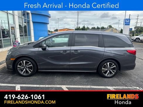 Used 2024 Honda Odyssey Touring image 1