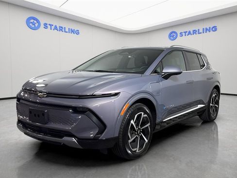 Certified 2025 Chevrolet Equinox EV LT image 16